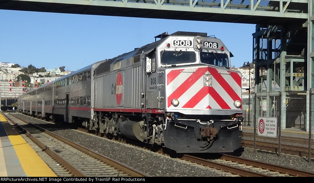 JPBX 908 Leads Caltrain 148